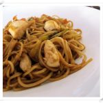 Fideos Chinos con Pollo